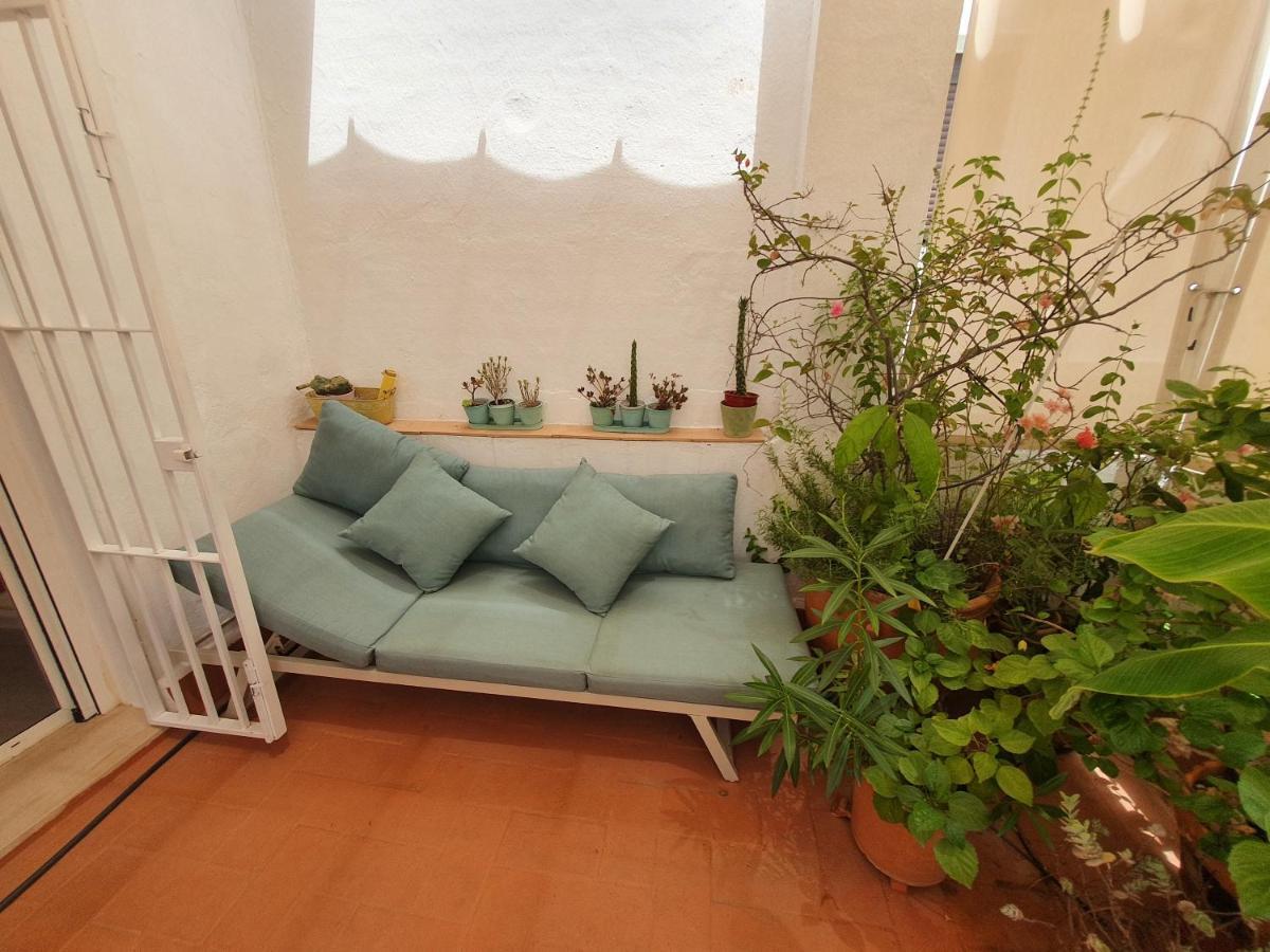 Beautiful Apartment With Terrace San Basilio Seville Exterior photo